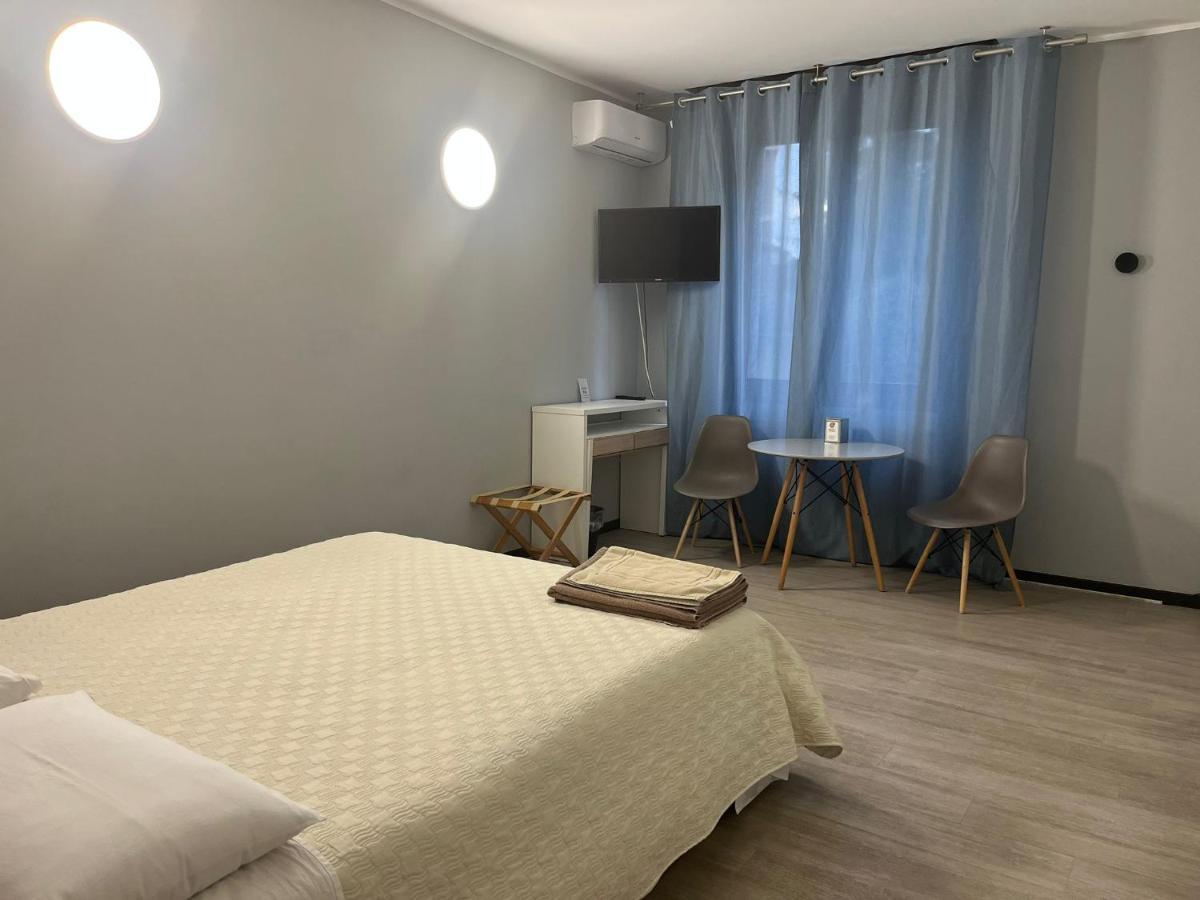 Flatmilan Hotel Cernusco Sul Naviglio Ngoại thất bức ảnh