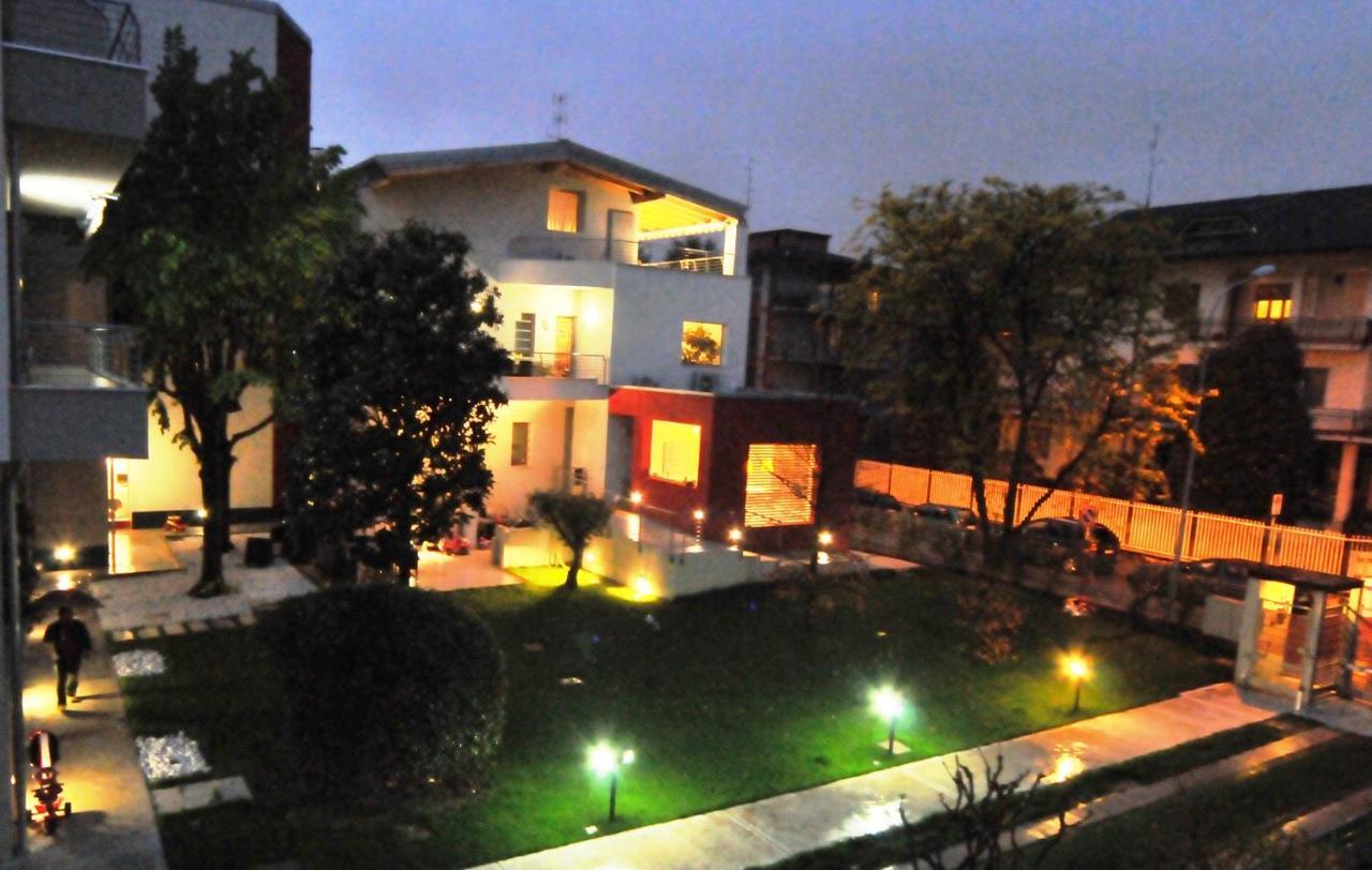 Flatmilan Hotel Cernusco Sul Naviglio Ngoại thất bức ảnh