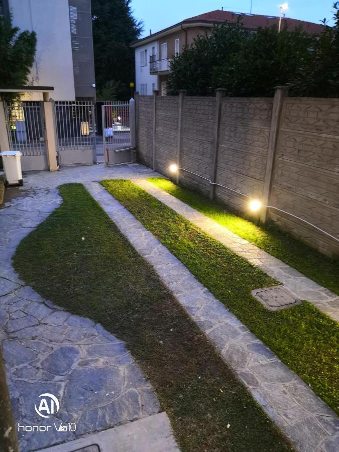 Flatmilan Hotel Cernusco Sul Naviglio Ngoại thất bức ảnh
